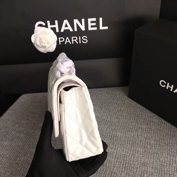 Chanel Flap Shoulder Bags White Original Patent Leather CF1112 Gold Chanel Flap Shoulder Bags White Original Patent Leather CF1112 Gold