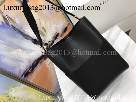 CELINE Sangle Seau Bag in Smooth Leather C3371 Black CELINE Sangle Seau Bag in Smooth Leather C3371 Black