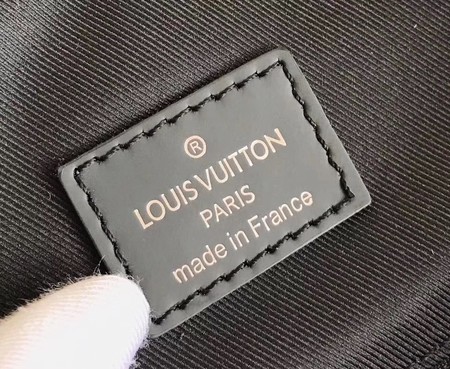 Louis Vuitton Damier Graphite Canvas CHRISTOPHER PM N41379 Louis Vuitton Damier Graphite Canvas CHRISTOPHER PM N41379