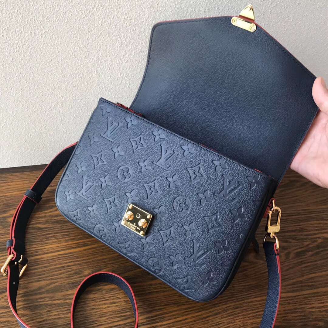 Louis Vuitton Monogram Empreinte POCHETTE METIS M41488 Red Louis Vuitton Monogram Empreinte POCHETTE METIS M41488 Red
