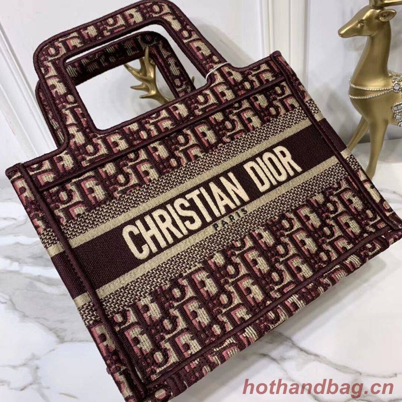 DIOR TOTE BAG IN EMBROIDERED CANVAS C0195 Wine DIOR TOTE BAG IN EMBROIDERED CANVAS C0195 Wine