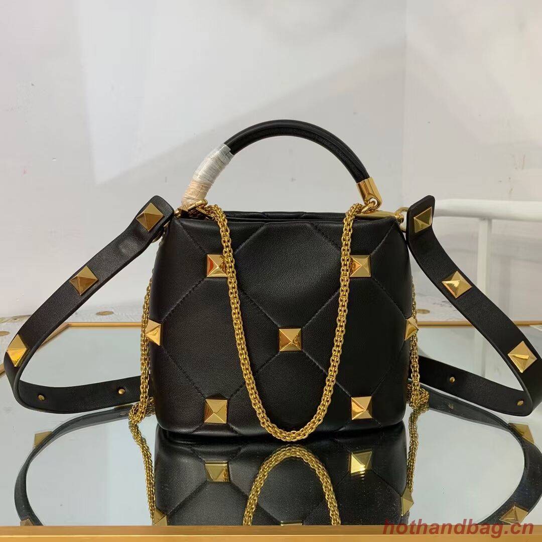 Valentino medium Garavani Roman Stud V1198 black Valentino medium Garavani Roman Stud V1198 black