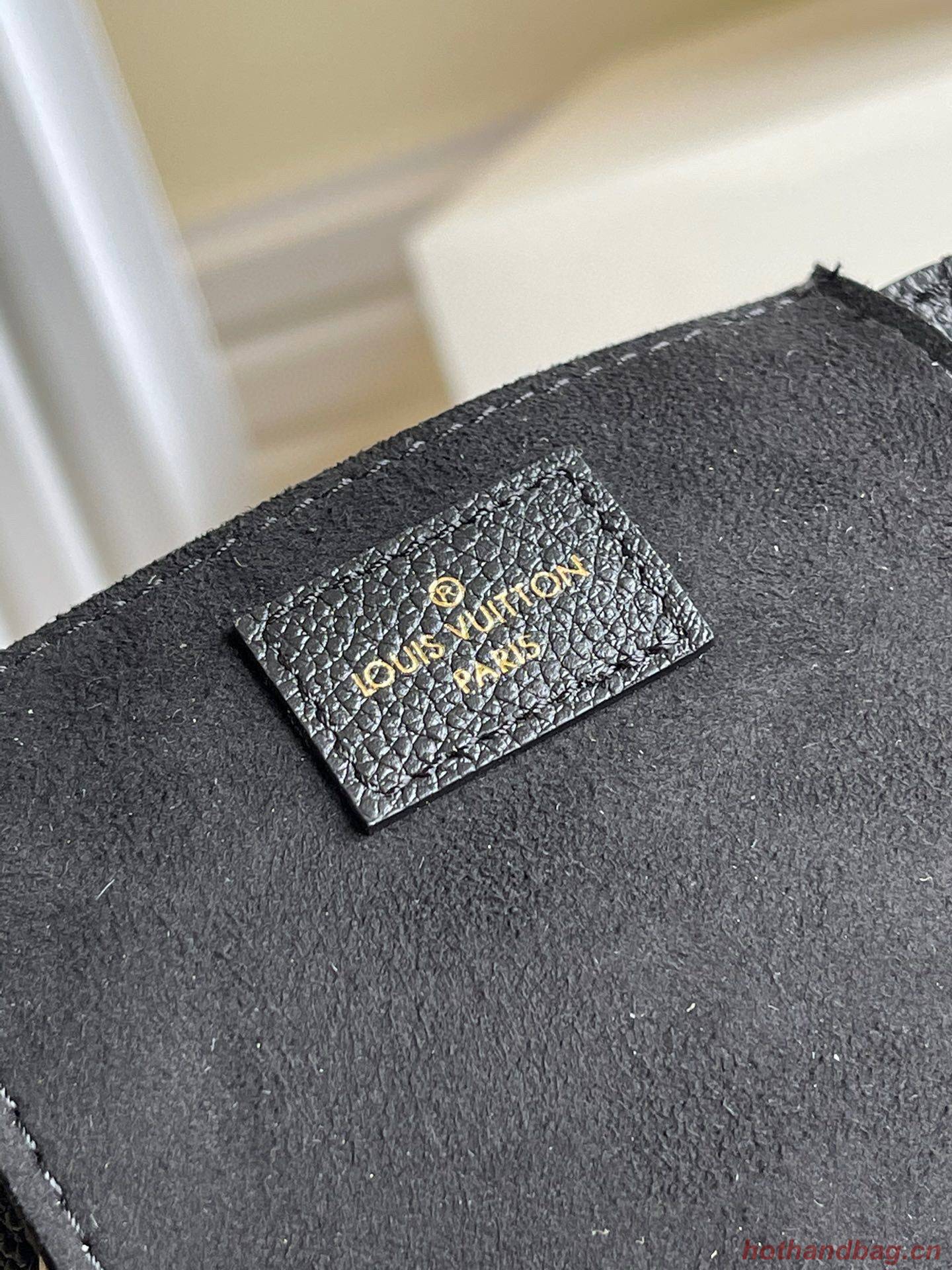 Louis vuitton SINCE 1854 PETIT SAC PLAT M80449 Black Louis vuitton SINCE 1854 PETIT SAC PLAT M80449 Black