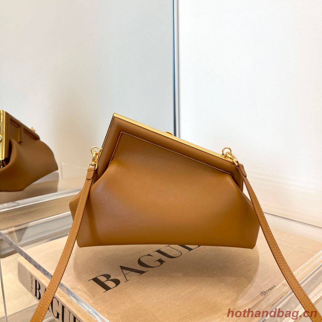 Fendi Original Leather Medium Clutch Bag 56832 Brown Fendi Original Leather Medium Clutch Bag 56832 Brown