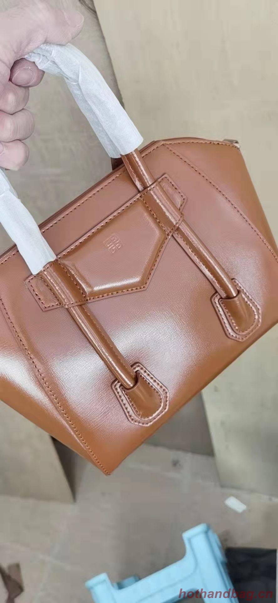 Givenchy Grained Original Calfskin Small Antigona Bag BB0512 Brown Givenchy Grained Original Calfskin Small Antigona Bag BB0512 Brown