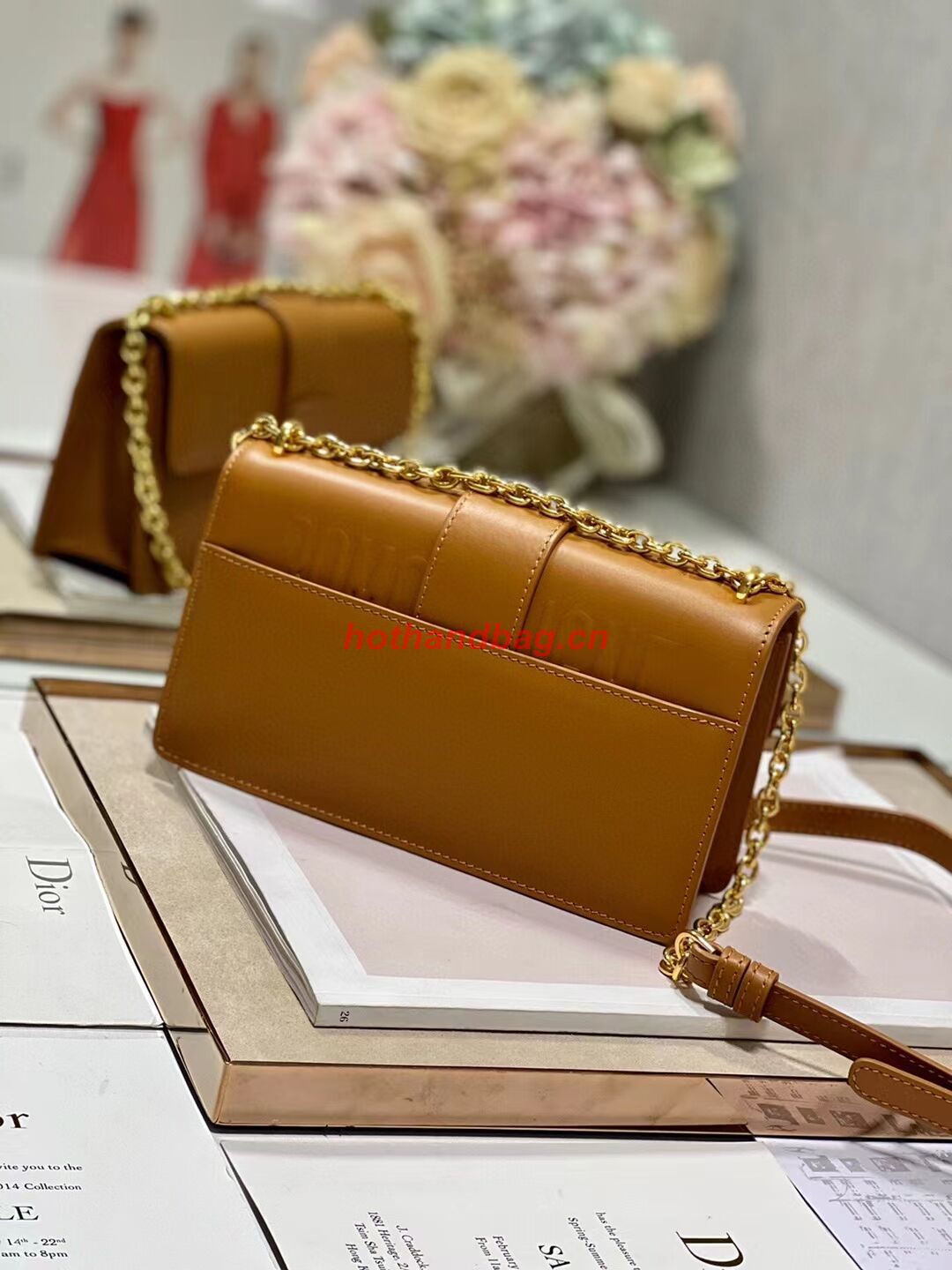 DIOR 30 MONTAIGNE EAST-WEST BAG WITH CHAIN Calfskin M9334 brown DIOR 30 MONTAIGNE EAST-WEST BAG WITH CHAIN Calfskin M9334 brown