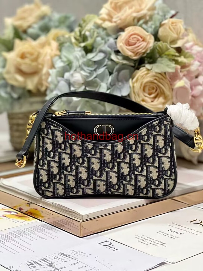 Dior 30 MONTAIGNE HOBO AVENUE MINI BAG Blue Dior Oblique Jacquard S2187UCNX Dior 30 MONTAIGNE HOBO AVENUE MINI BAG Blue Dior Oblique Jacquard S2187UCNX