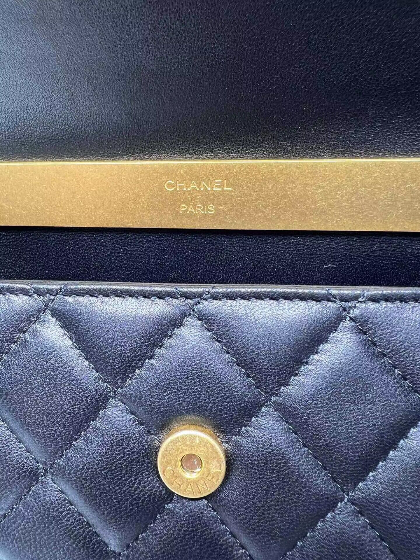 CHANEL 22B Kelly Top Handle Bag AP2946Y Black CHANEL 22B Kelly Top Handle Bag AP2946Y Black