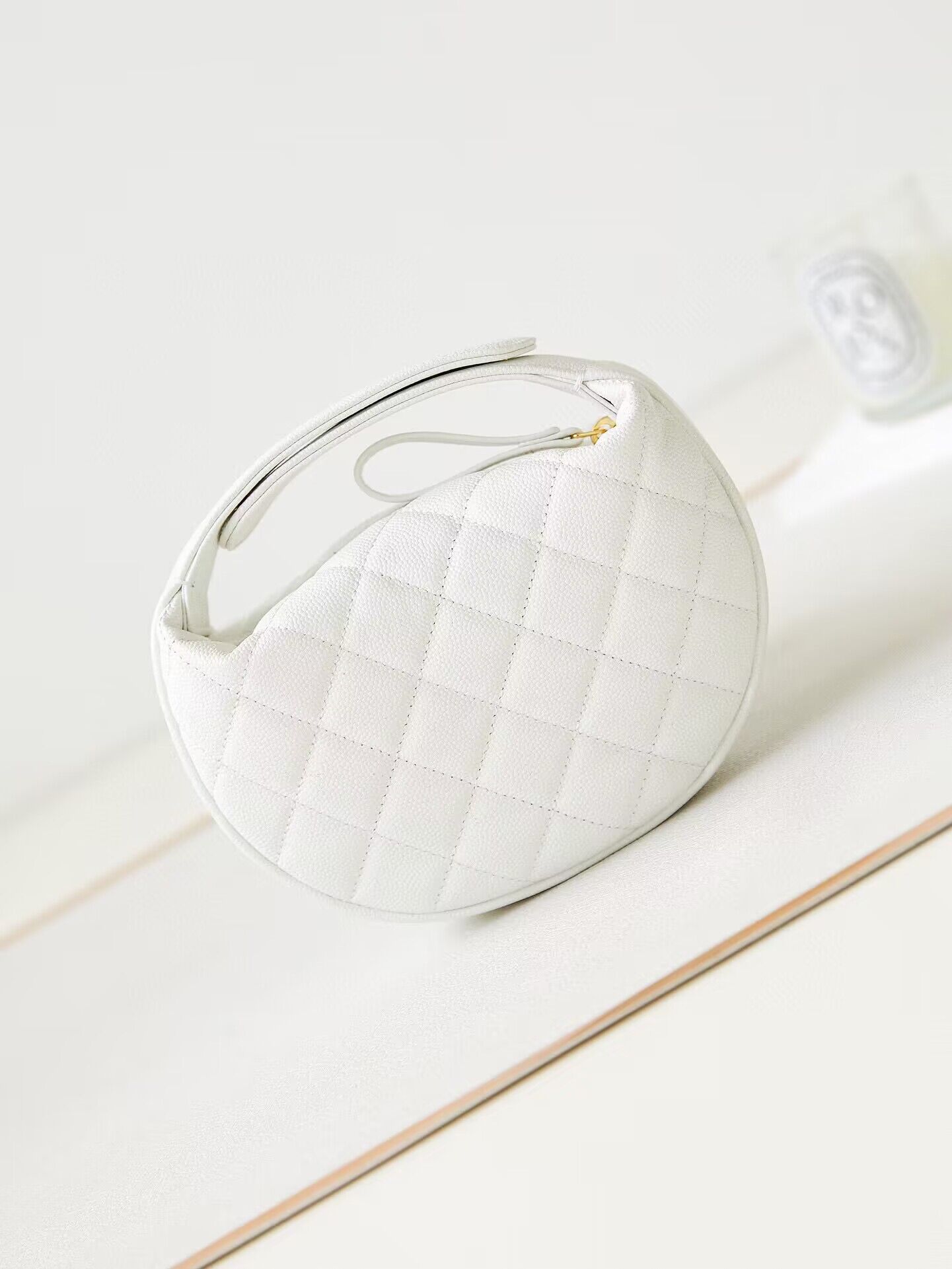 Chanel Caviar Quilted Polly Pocket AP3467 White Chanel Caviar Quilted Polly Pocket AP3467 White
