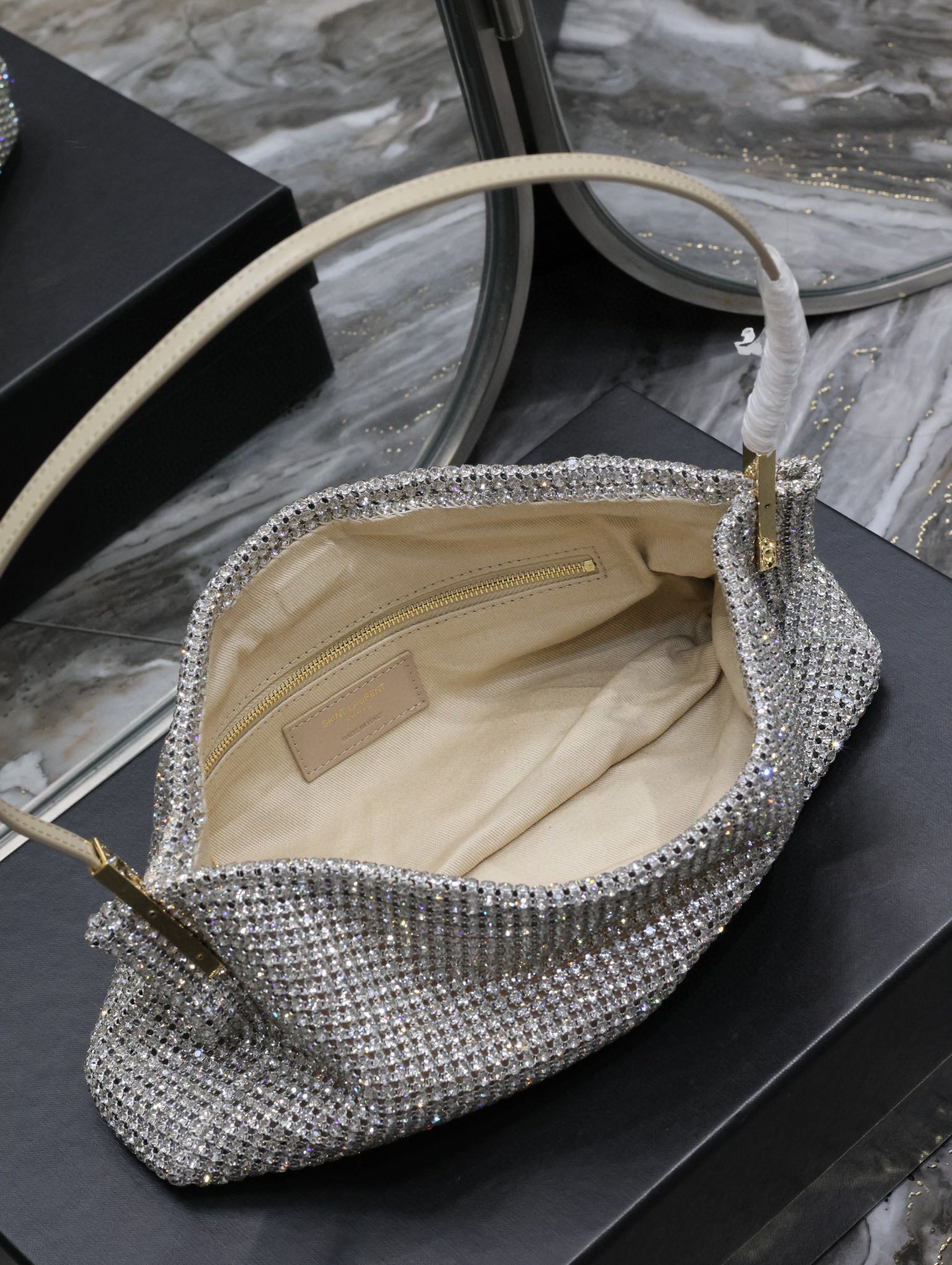 Yves Saint Laurent Suzanne Small In Rhinestones Mesh And Satin Shoulder Bag 741637 Silver Yves Saint Laurent Suzanne Small In Rhinestones Mesh And Satin Shoulder Bag 741637 Silver
