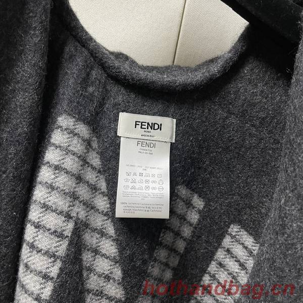 Fendi Cloak FDC00101 Fendi Cloak FDC00101