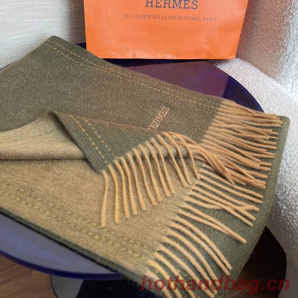Hermes Scarf HEC00770 Hermes Scarf HEC00770