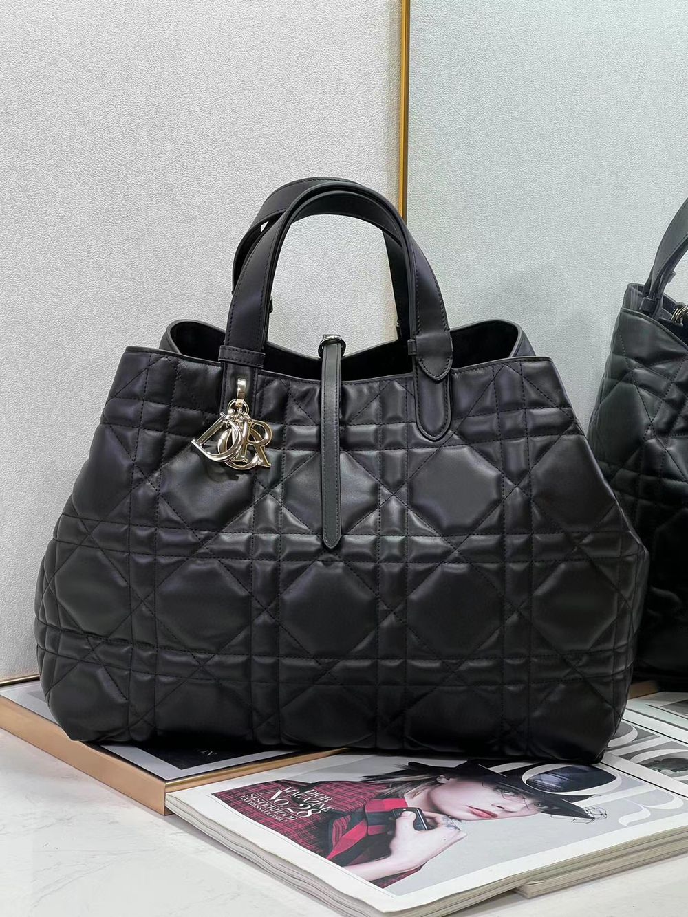 Dior Grosse Toujours Tasche M2820OSHJ_M900 Black Dior Grosse Toujours Tasche M2820OSHJ_M900 Black