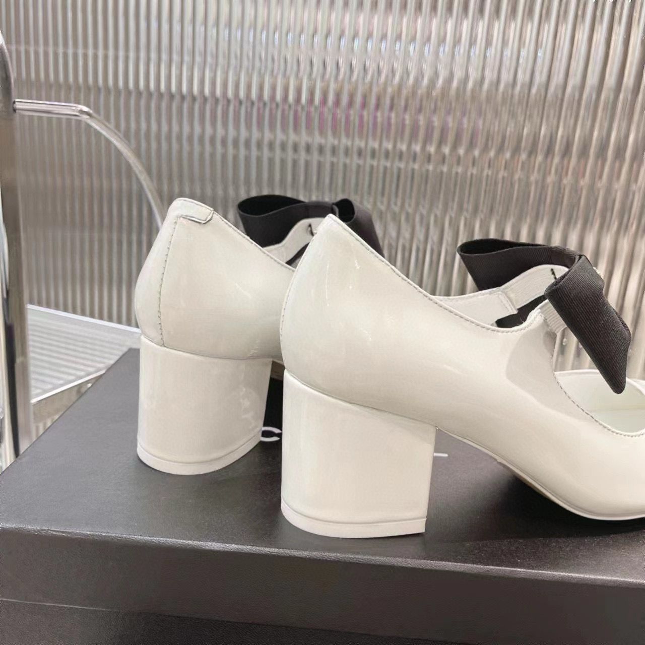 Chanel 24C Bow Mary Jane Shoes Original Patent Calf Leather 55MM Heels C85923 White Chanel 24C Bow Mary Jane Shoes Original Patent Calf Leather 55MM Heels C85923 White