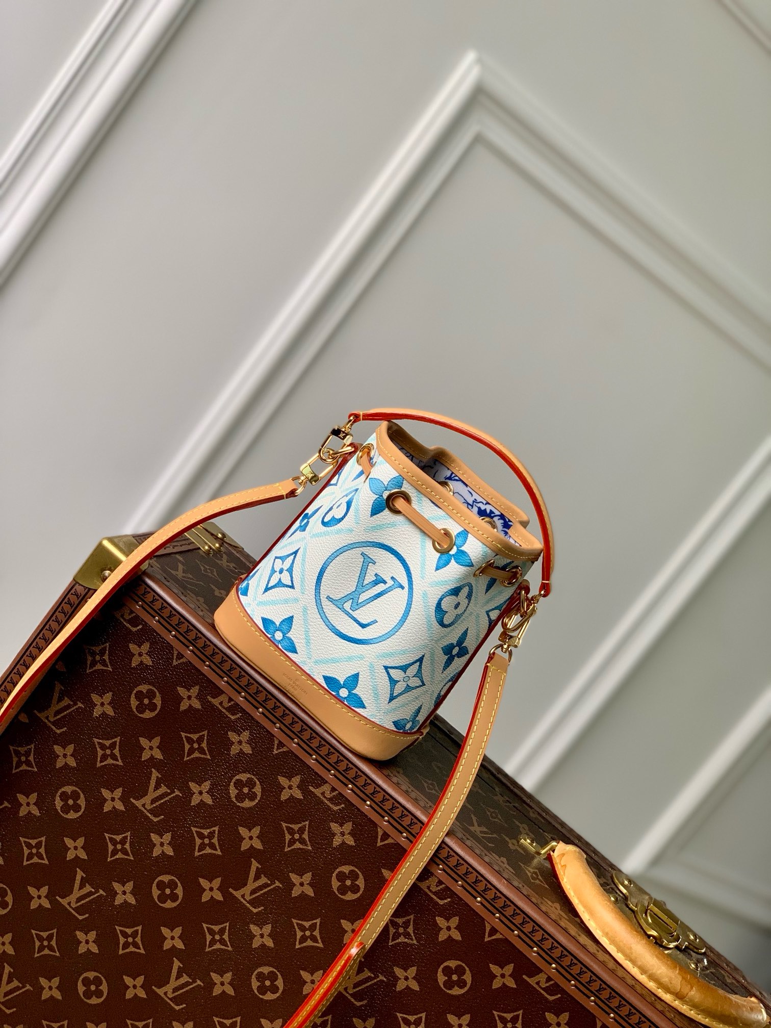 Louis Vuitton NEW Nano Noe M83620 Lagoon Blue Louis Vuitton NEW Nano Noe M83620 Lagoon Blue