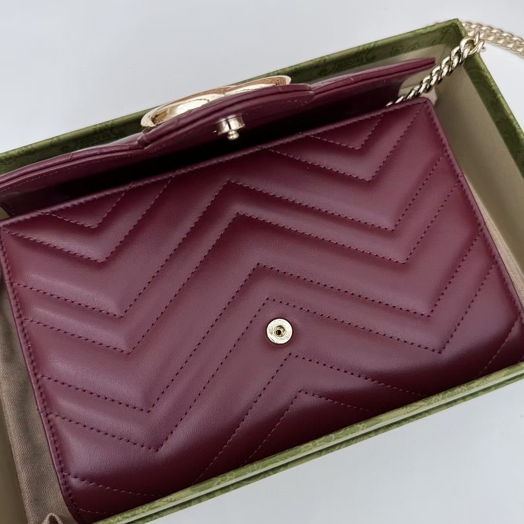 Gucci GG MARMONT SUPER MINI BAG 474575 red Gucci GG MARMONT SUPER MINI BAG 474575 red