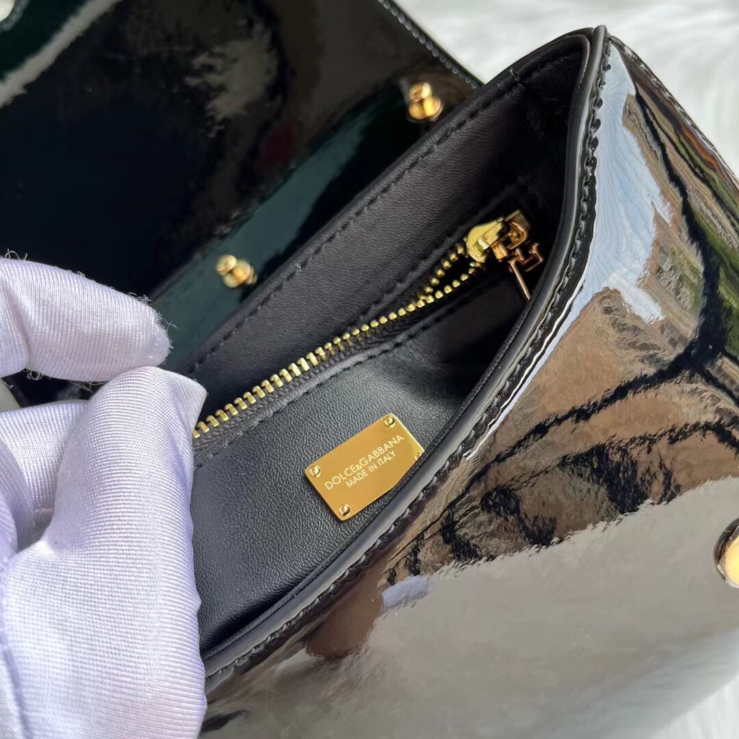 Dolce & Gabbana Patent leather G6002A BLACK Dolce & Gabbana Patent leather G6002A BLACK