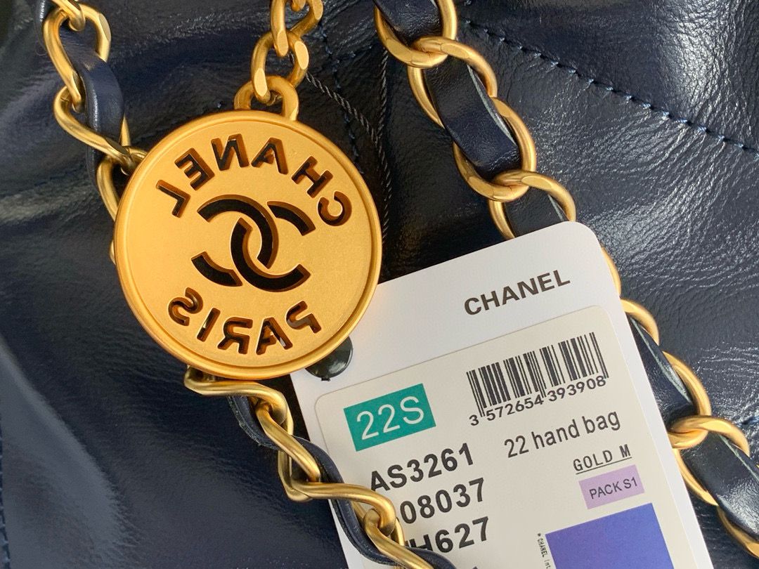 CHANEL 22 MEDIUM HANDBAG AS3261 Navy CHANEL 22 MEDIUM HANDBAG AS3261 Navy