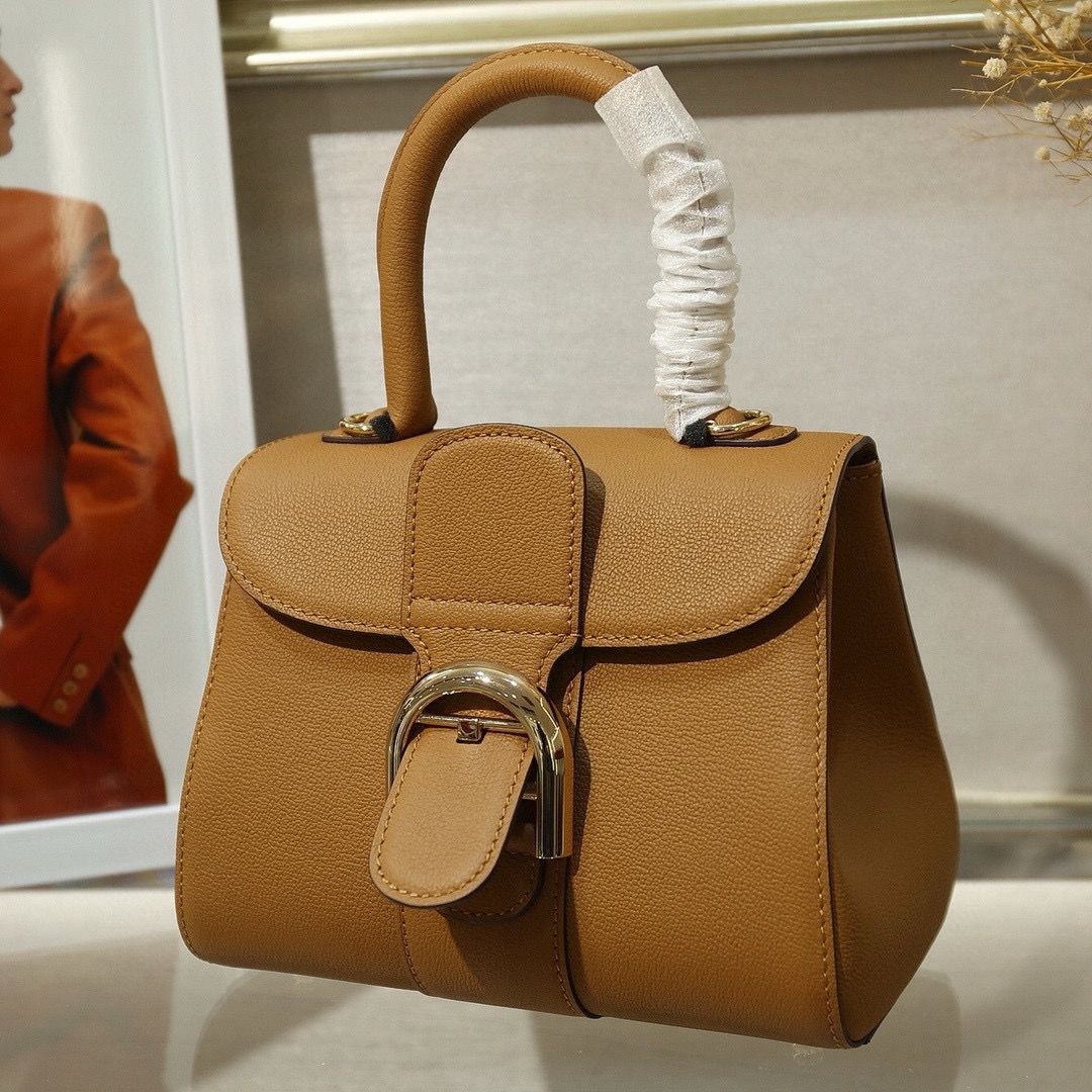 Delvaux Original Leather Tote Bag 16930 Camel Delvaux Original Leather Tote Bag 16930 Camel