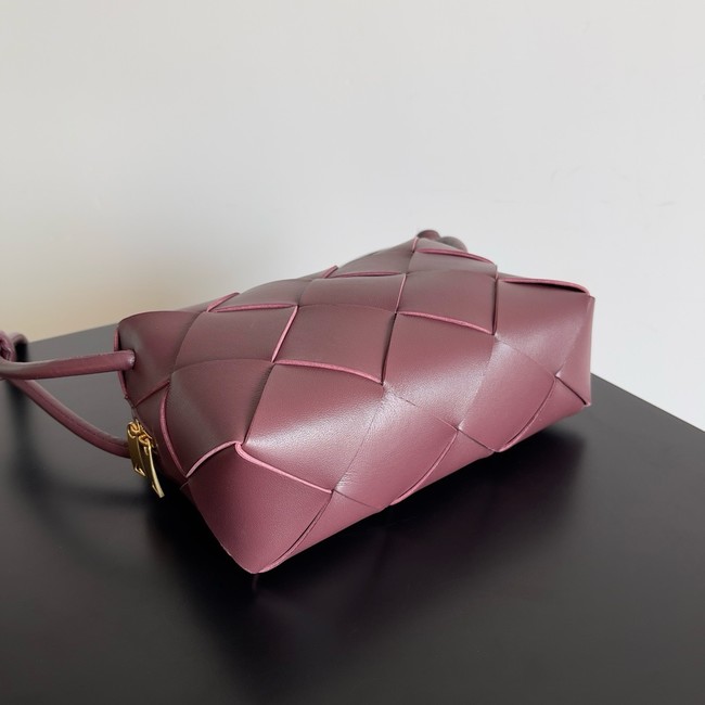 Bottega Veneta Intrecciato Concert Pouch D794258 Cherry