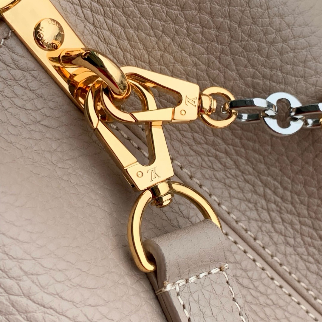 Louis Vuitton Capucines Mini M12938 Galet Gray 