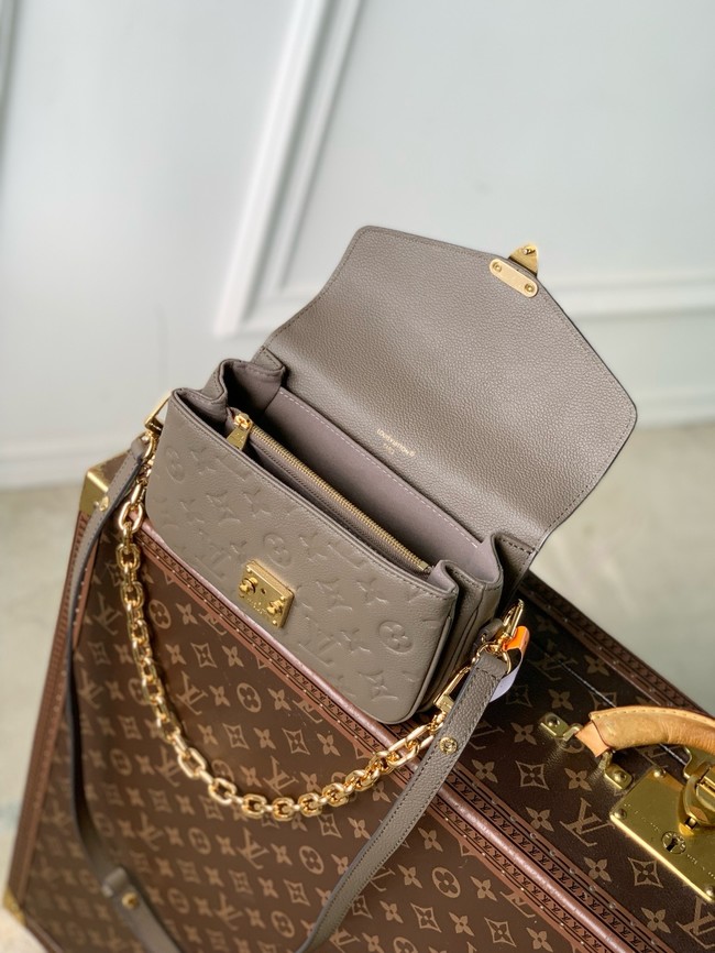 Louis Vuitton NEW Pochette Metis East West M25910 Smoke