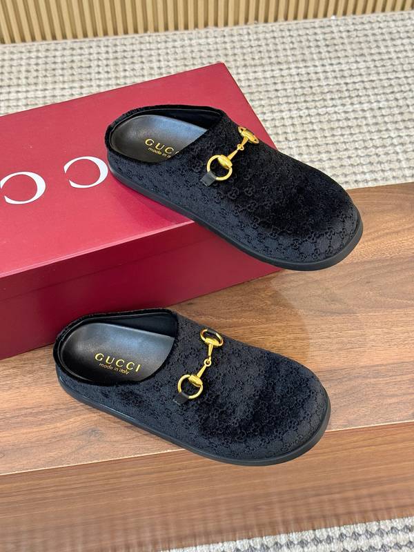 Gucci Shoes GUS00882 Heel 2CM