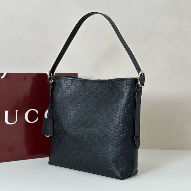Gucci GG Emblem medium shoulder bag 847452 black
