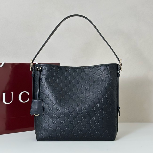 Gucci GG Emblem medium shoulder bag 847452 black