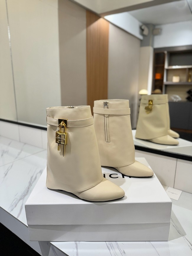 Givenchy High Boots Calfskin Heel 6.5CM 97174-3
