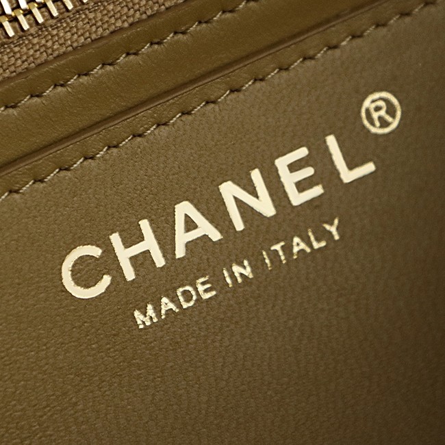 CHANEL Maxi Flapbag Suede Calfskin AS6233 brown