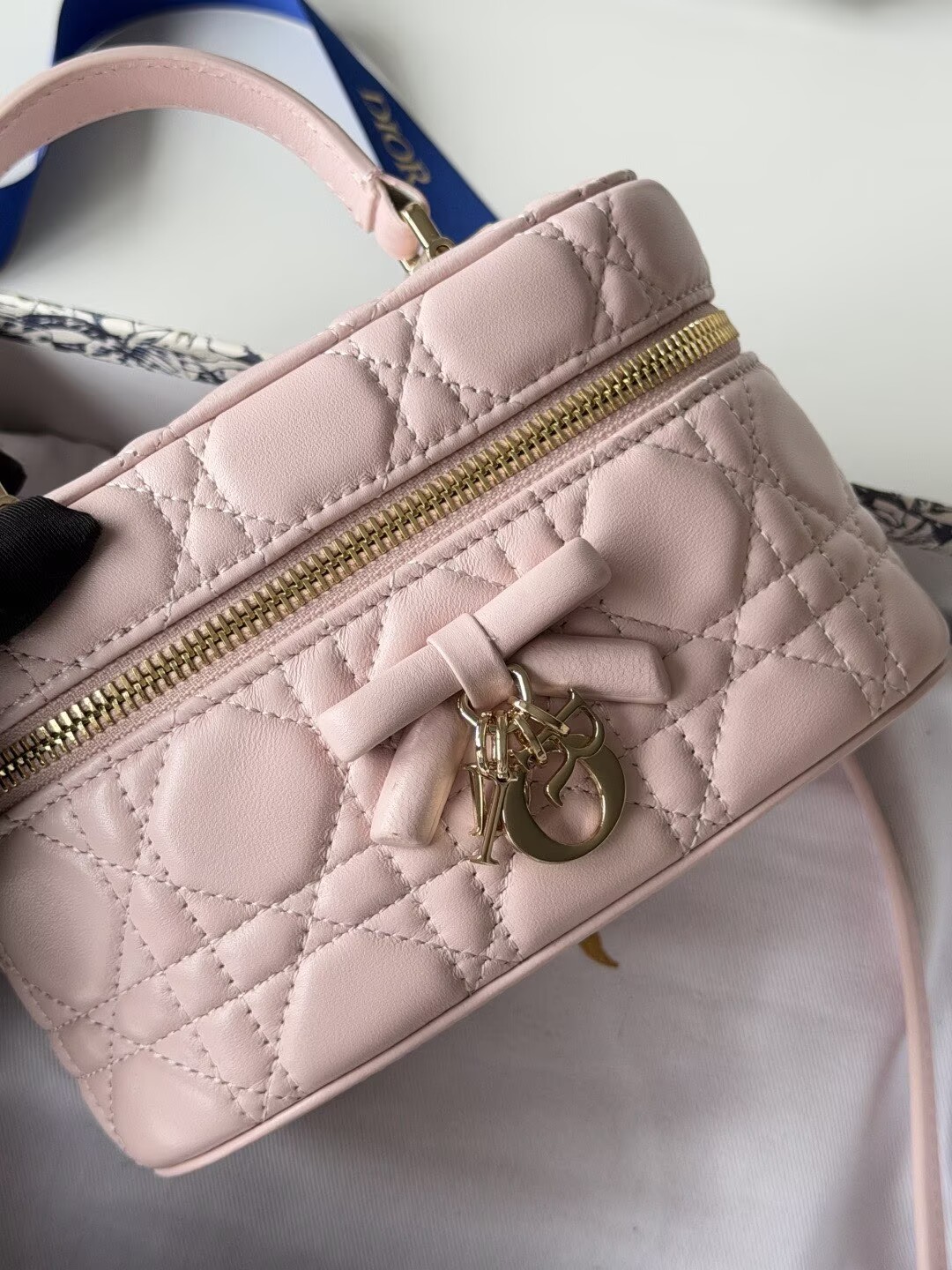 Dior Original Leather Makeup Bag S2603PUQA_M39Z Pink Dior Original Leather Makeup Bag S2603PUQA_M39Z Pink