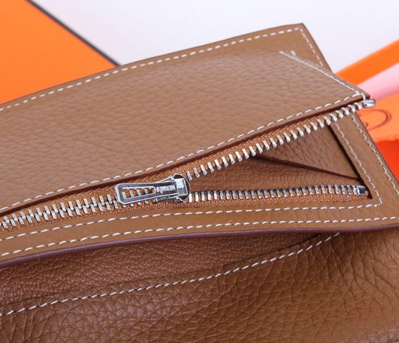 Hermes Bearn Japonaise Bi-Fold A208 Coffee Hermes Bearn Japonaise Bi-Fold A208 Coffee