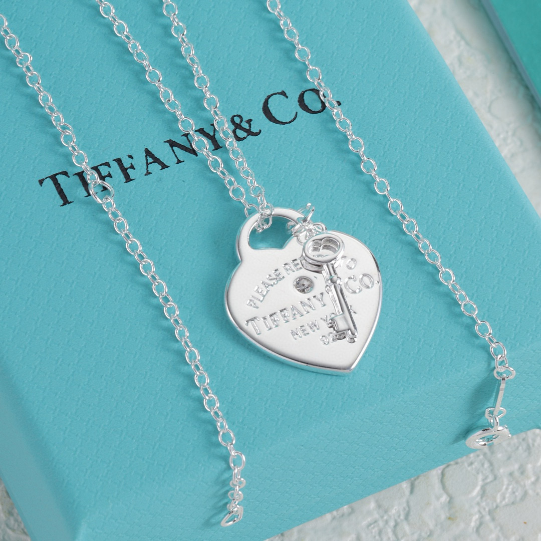 Tiffany Heart Tag and Key Necklace TF80765 Tiffany Heart Tag and Key Necklace TF80765